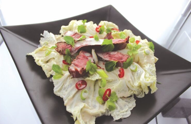 Chilli beef salad
